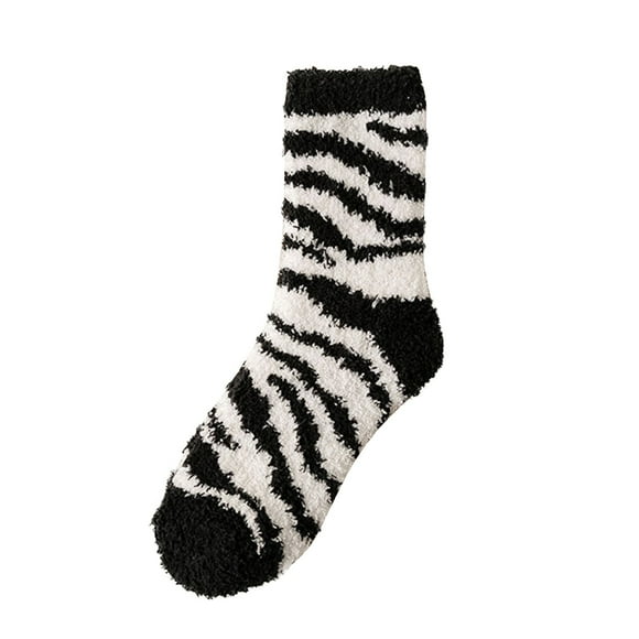 WTXUE Warm Socks, 2 Pairs Women Casual Socks Animal Print Cotton Pattern Lady Socks Comfortable Soft Warm Winter Socks, 2-Pack