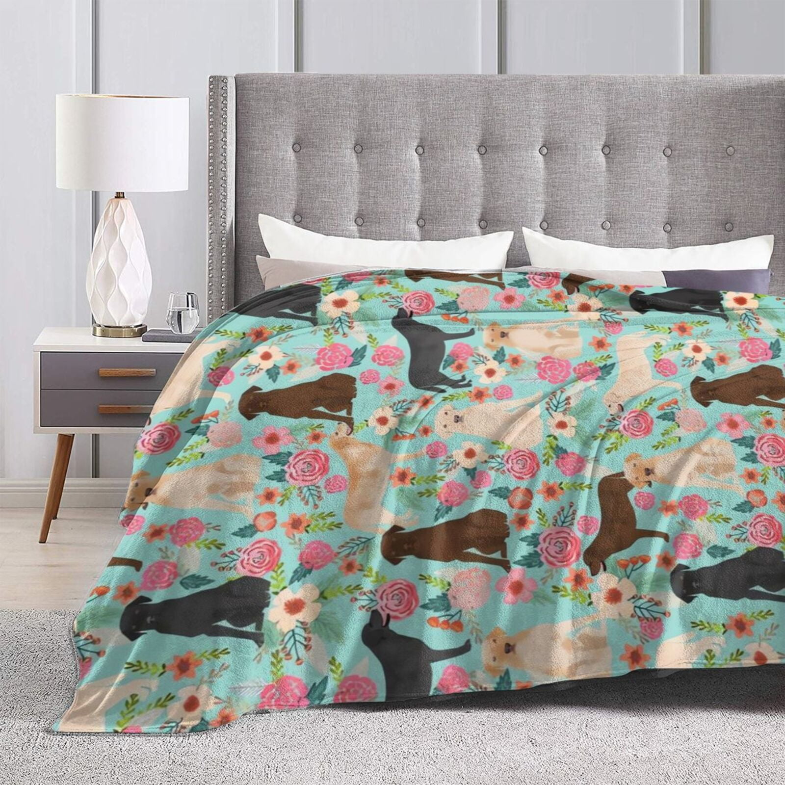 Wijzvio Abrador Retriever Dog Flower Floral Throw Blanket Soft Fuzzy Fleece Blanket For Couch Bed Living Room Decoration 50"X40"