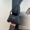 thumbnail image 1 of Bolsos pequeños populares de este año para mujeres 2025 nuevo bolso cuadrado pequeño que combina con todo moda color caramelo bolso de un solo hombro debajo del brazo para desplazamientos, 1 of 5