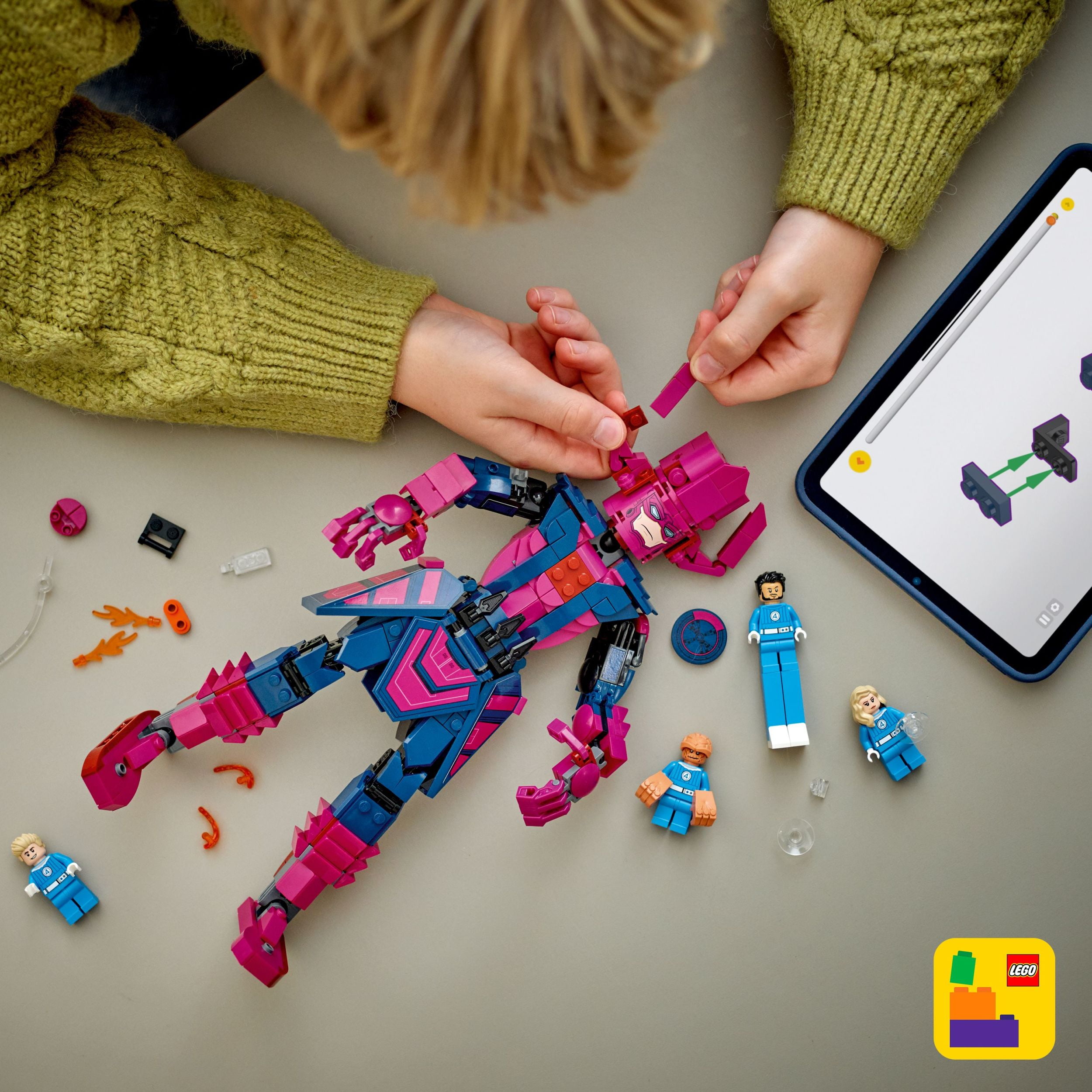 LEGO Marvel Les Quatre Fantastiques contre la Figurine à Construire de Galactus 76316 LEGO Les Quatre Fantast 76316