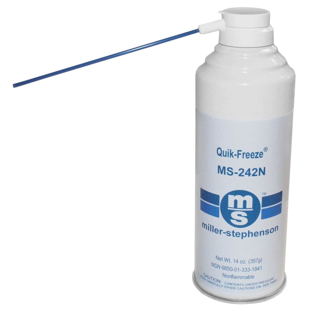 spray frío de congelación rápida, 14 oz Producto de importación lata blanca de 14 oz con boquilla de pulgar y tubo aplicador delgado azul; cilindro vertical con etiqueta azul y logo, para enfriar y congelar termoplásticos, cauchos y metales; no usar en la piel; a menudo usado como aplicador de precisión en tareas de laboratorio y reparación electrónica.