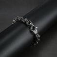 thumbnail image 2 of Men's Stainless Steel Skull Cable Link Chain Bracelet, 2 of 4