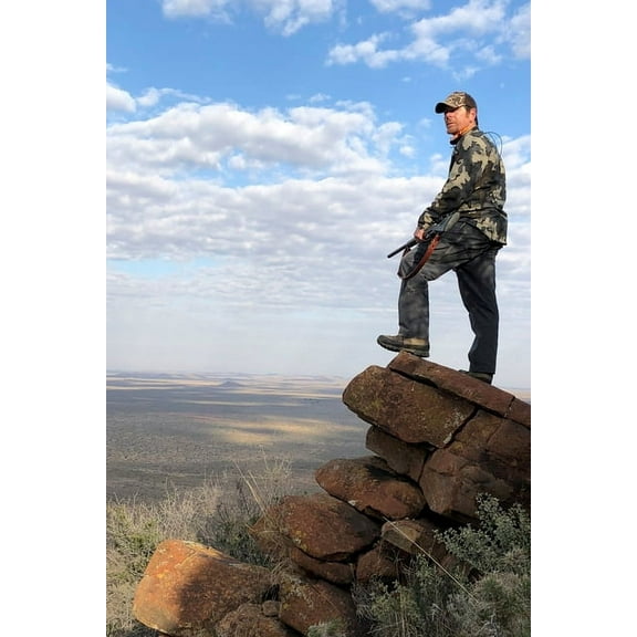 The Hunt of a Lifetime, (Paperback)