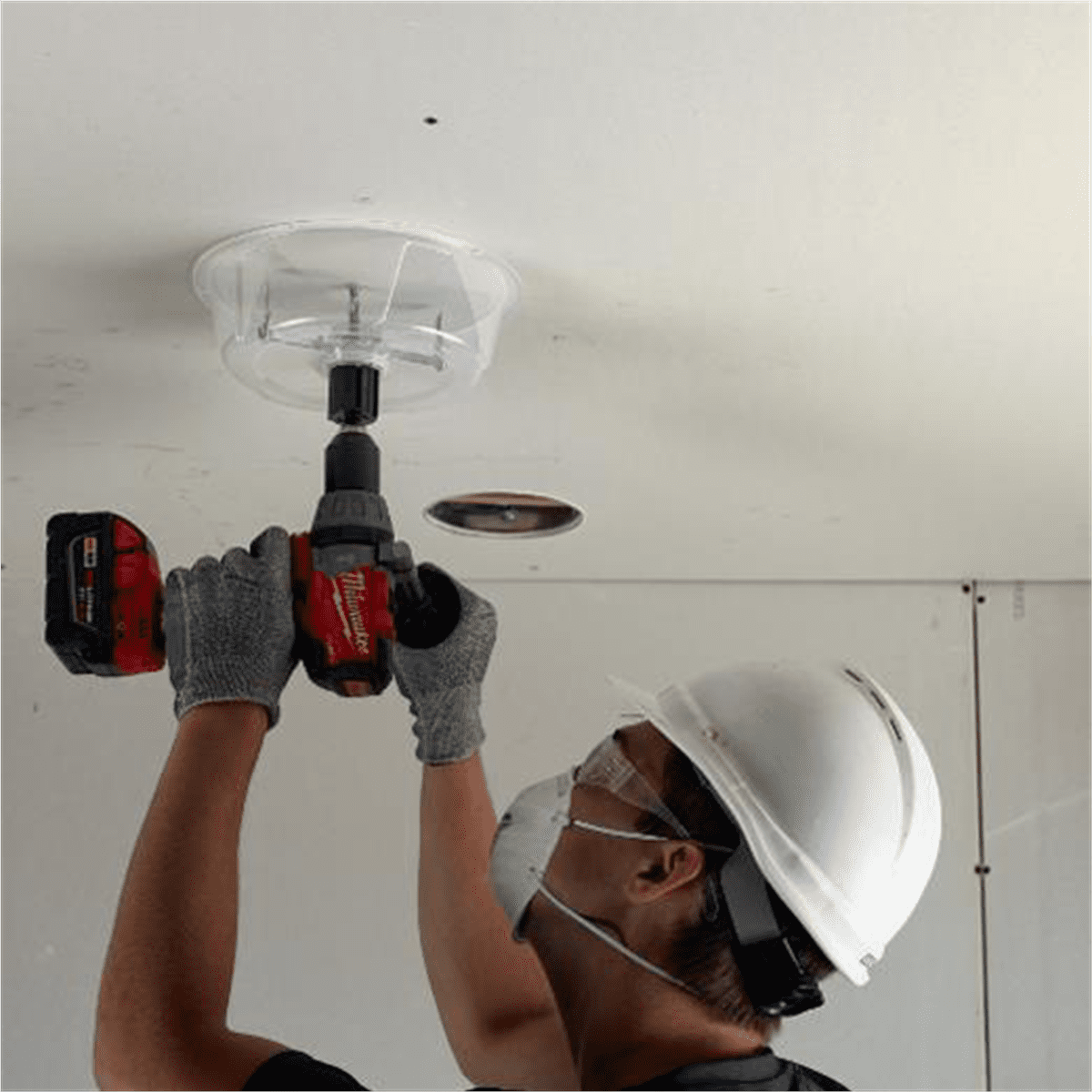 Milwaukee Tool Adjustable Hole Cutter