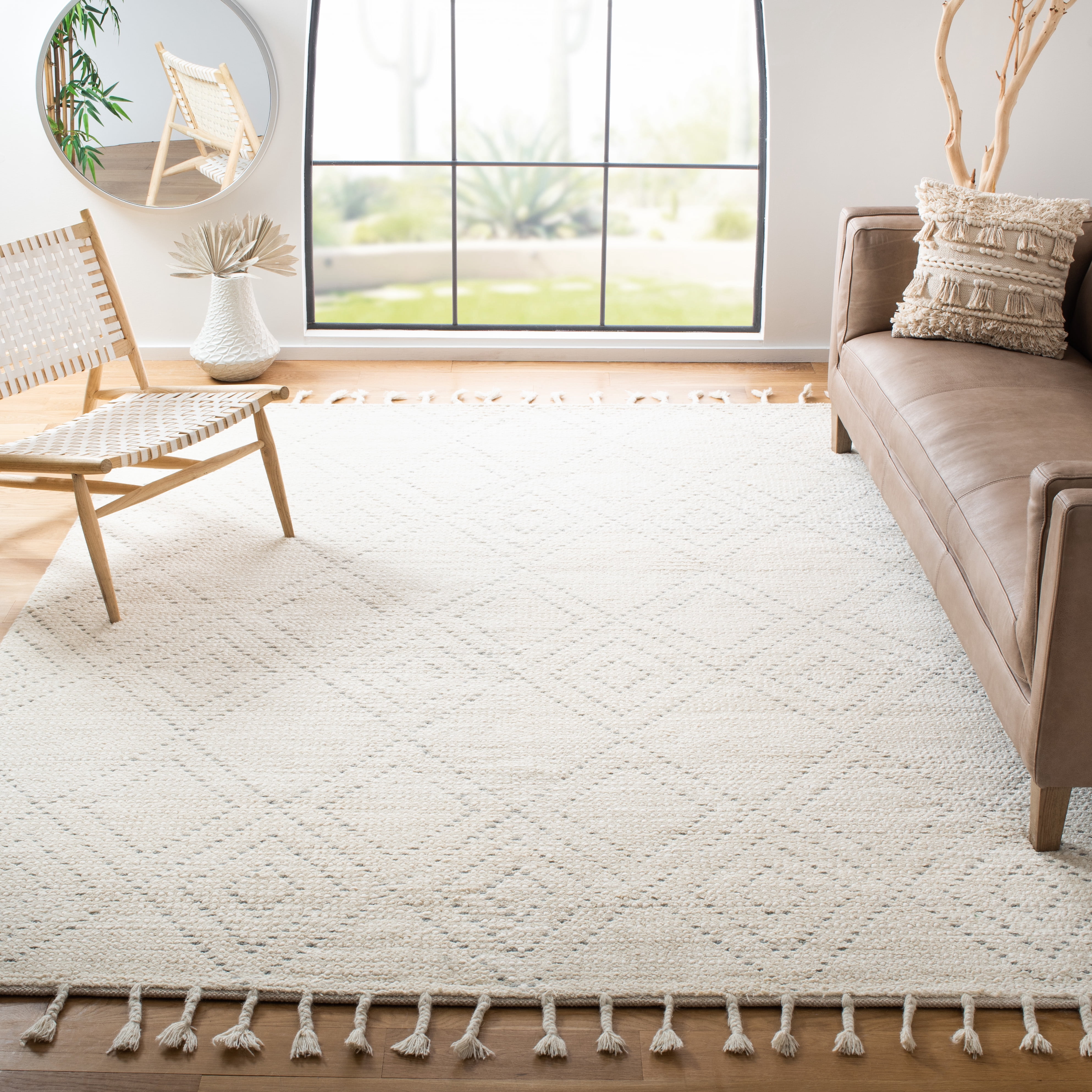 SAFAVIEH Casablanca Idella Diamond Area Rug, Ivory/Grey, 8' x 10'