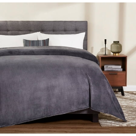 Mainstays Plush King Gray Bed Blanket, 1 Each