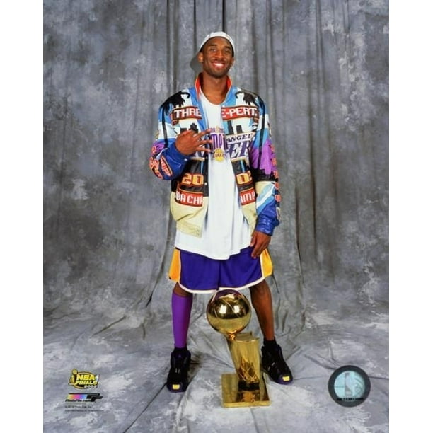 Kobe Bryant with the NBA Championship Trophy after winning ...
