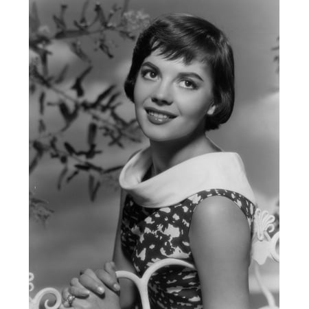 Natalie Wood With Short Hair Photo Print Walmart Com