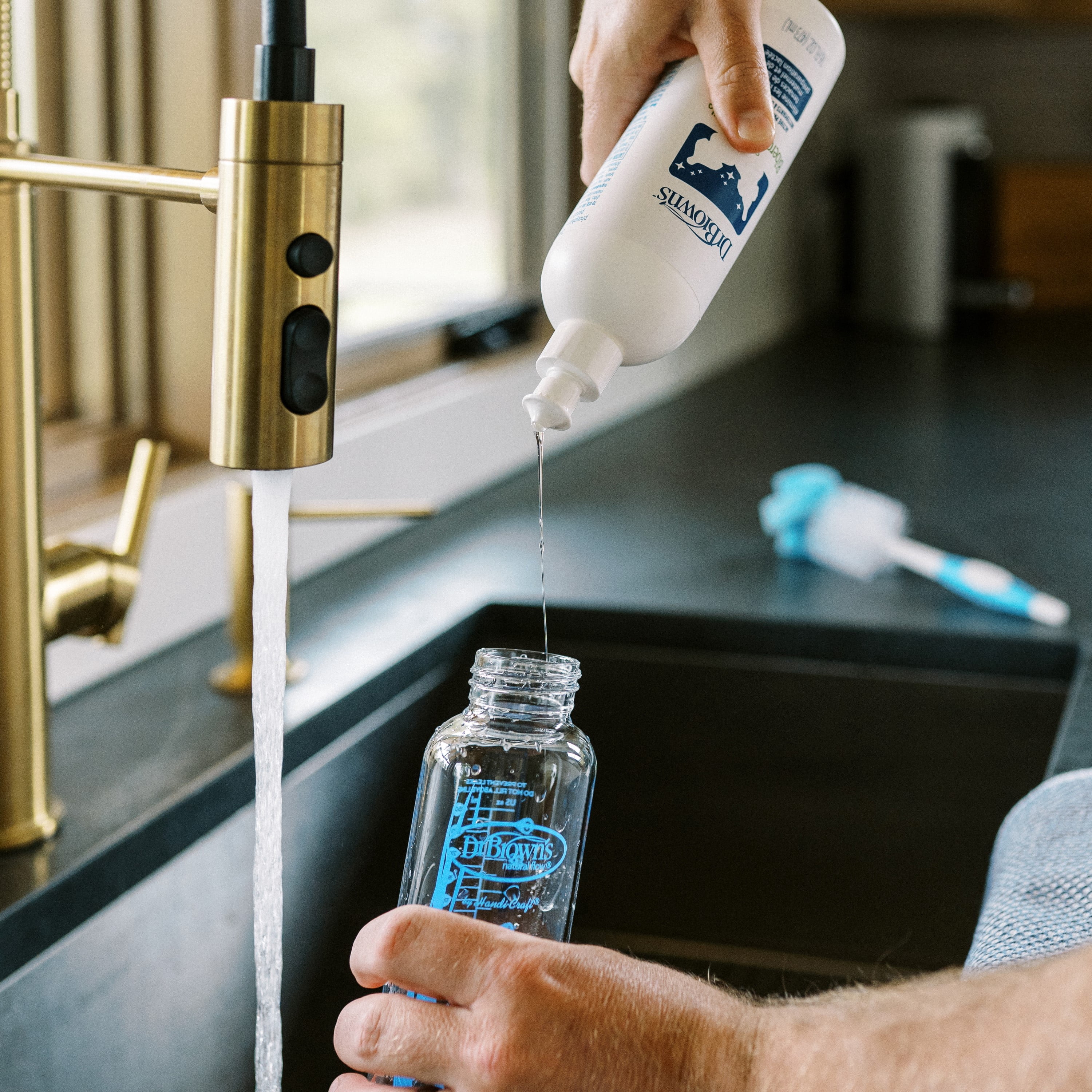Dr. Brown’s Bottle & Dish Soap for Baby Bottles and Baby Accessories, Plant-Derived, Fragrance-Free