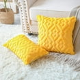 thumbnail image 4 of Juego de 2 Fundas de Cojines Decorativas, Lana de Terciopelo Corta, Felpa Suave, Estilo Lujoso, para sofá, Dormitorio, Diamante Moderno, Amarillo Dorado, 45 x 45 cm, 4 of 5