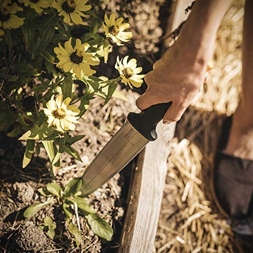 Fiskars Hard Edge 5.16 in. Stainless Steel Partial Tang Large Chef's Knife,  Single with 7.9 in. Blade 1051747 - The Home Depot