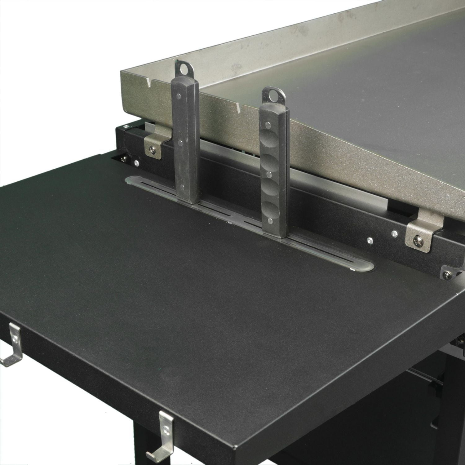 Gril de cuisson à plaque plate à gaz propane à 4 brûleurs Expert Grill, noir, GGC2342W-C