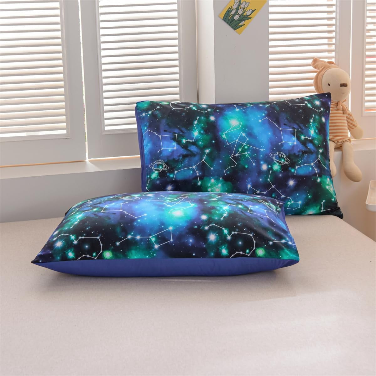 NTBED Tie Dye Constellation Ombre Comforter Set Queen Size Gradient Galaxy Bedding Set for Kids Girls Boys Black and Green 3Pcs