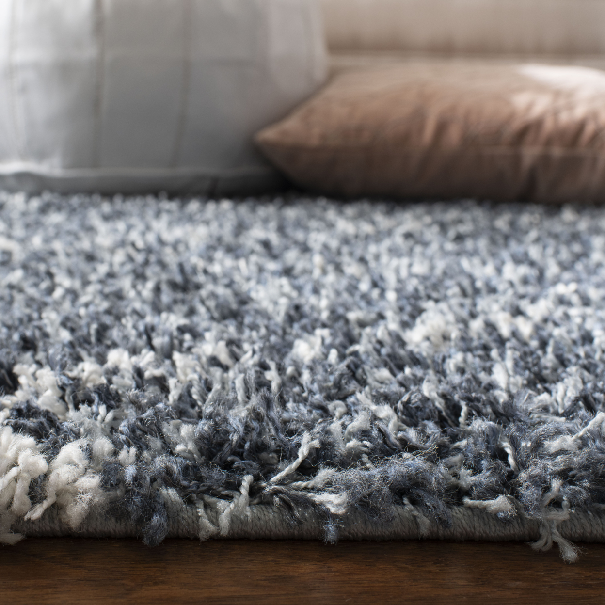 SAFAVIEH Pro Lux Shag Collection PLX433L Blue / Creme Rug