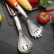 thumbnail image 5 of Moledor de Jengibre y Ajo en Cuchara de Acero Inoxidable – Herramienta Compacta de Rallador Manual para la Preparación de Especias sin Esfuerzo, Utensilio de Cocina Fácil de Limpiar, 5 of 9