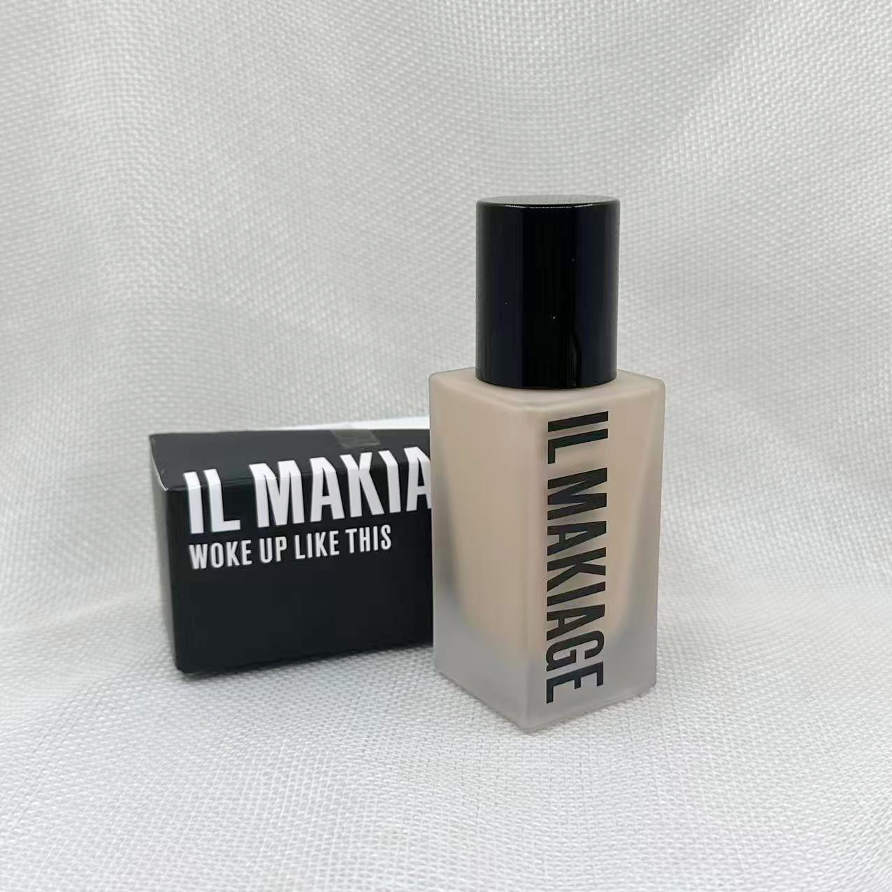 Il Makiages Woke Up Like This Flawless Liquid Foundation Shade 40 Makeup Organizers