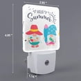 thumbnail image 2 of Balery Gnomes Summer Luz Nocturna LED con Sensor Automático, Enchufe con Sensor Crepuscular, Luz Suave de 0.5W para Dormitorio, Pasillo, Baño-UK, 2 of 7