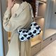 thumbnail image 2 of Bolso de hombro para mujer y niña, bolso con cremallera, bolso de compras con forma de corazón, bolso con asa superior (negro), 2 of 8