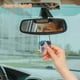 thumbnail image 3 of Colgante de pareja de coches, colgante oscilante, colgante para espejo retrovisor de coche, decoración oscilante Interior de coche, 3 of 5