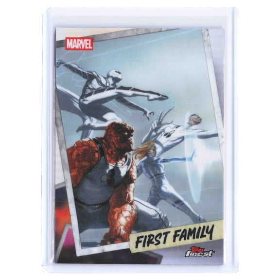 Collectible 2026 Topps Finest Marvel Future Foundation Rainbow Holo #FF-12 Spider-Man Invisible Woman Trading Card