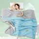 thumbnail image 5 of Colcha de aire acondicionado Cool Summer | Manta ligera Ice Silk | Transpirable y que absorbe el sudor | 200x150cm | Lavable a máquina | Ideal para personas que duermen caliente y viajan, 5 of 5