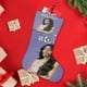 thumbnail image 4 of Olivia Rodrigo Tema: Calcetines de Navidad, fino lino blanco para colgar en escaleras y chimenea, decoración navideña para el hogar, regalo de Navidad. 54cm × 38cm, 4 of 5