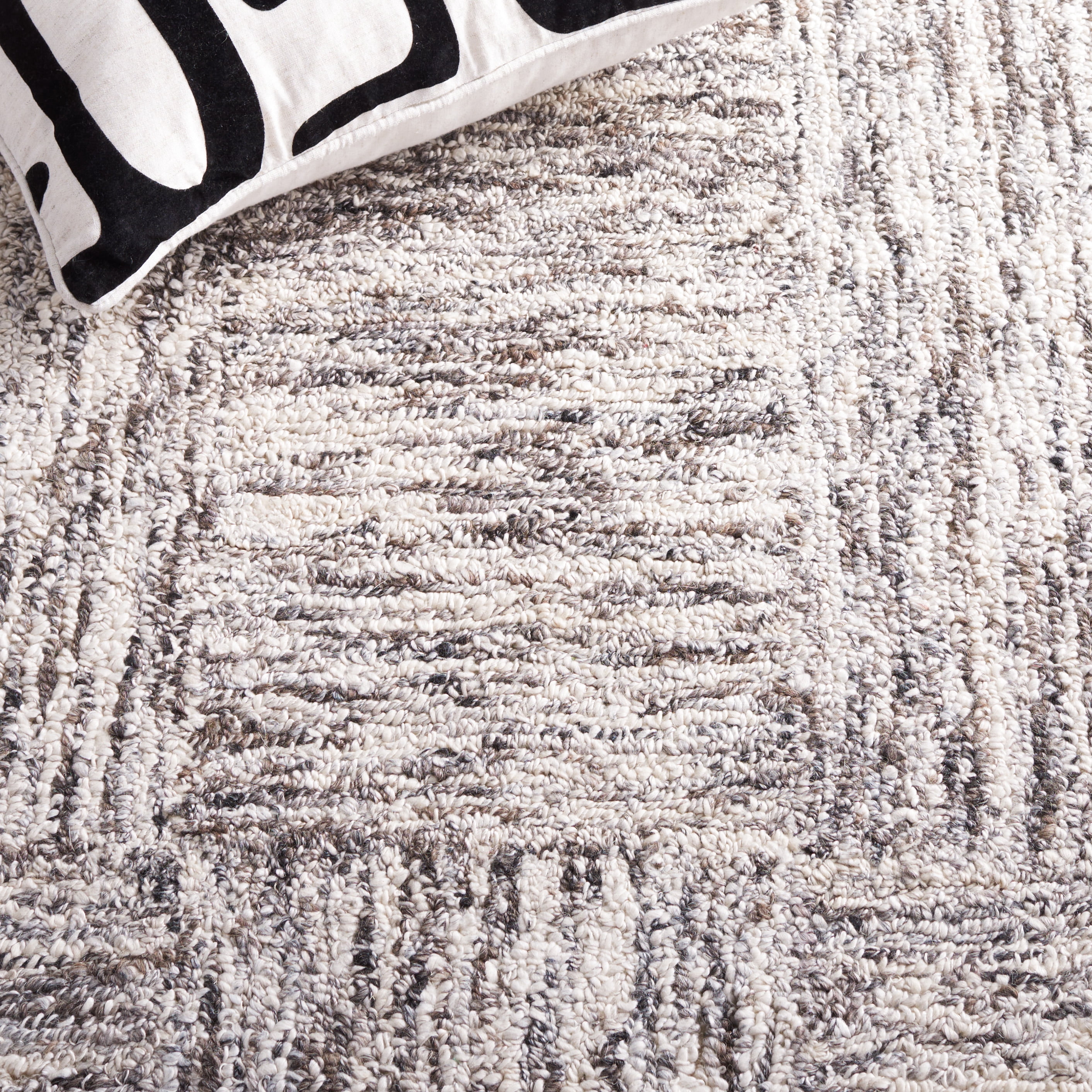 SAFAVIEH Abstract Sharlene Abstract Area Rug, Ivory/Charcoal, 6' x 6' Square