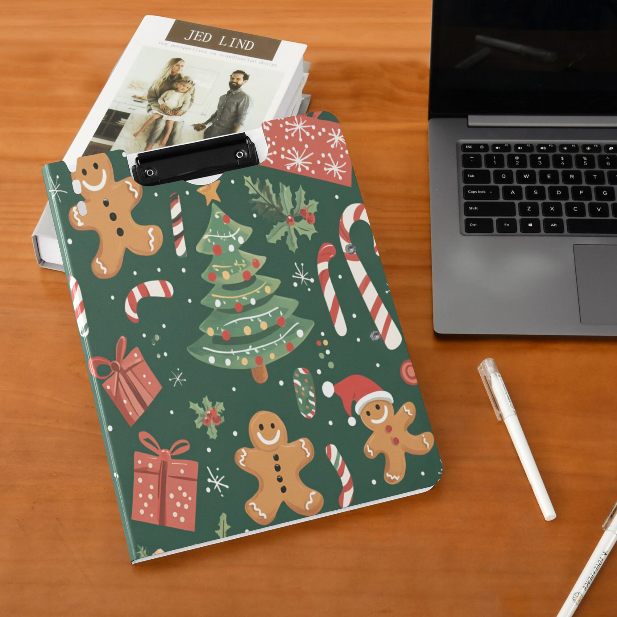 FORMRS A4 Clipboard Folder with Pen Holder Horizontal Foldable School Office Binder, Brown Christmas Gingerbread