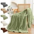 thumbnail image 1 of Manta de Terciopelo Grueso con Diseño de Tortuga Dorada | Manta de Poliéster Beige para Siestas | Sábana de Terciopelo para Estudiantes de 127 X 152 Cm | 500 G | Manta Multiusos, 1 of 6