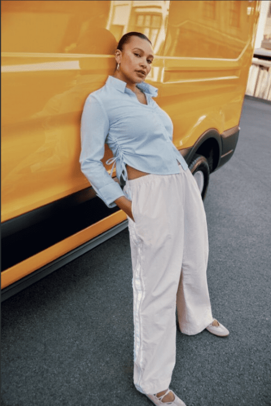 No Boundaries Lace Side Stripe Track Pants, 30.5'' Inseam, Women's XXS-XXL