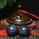 thumbnail image 3 of Pelotas de Ejercicio Chino BRABUD Gris Oscuro Sin Campanas para Aliviar el Estrés, 3 of 8