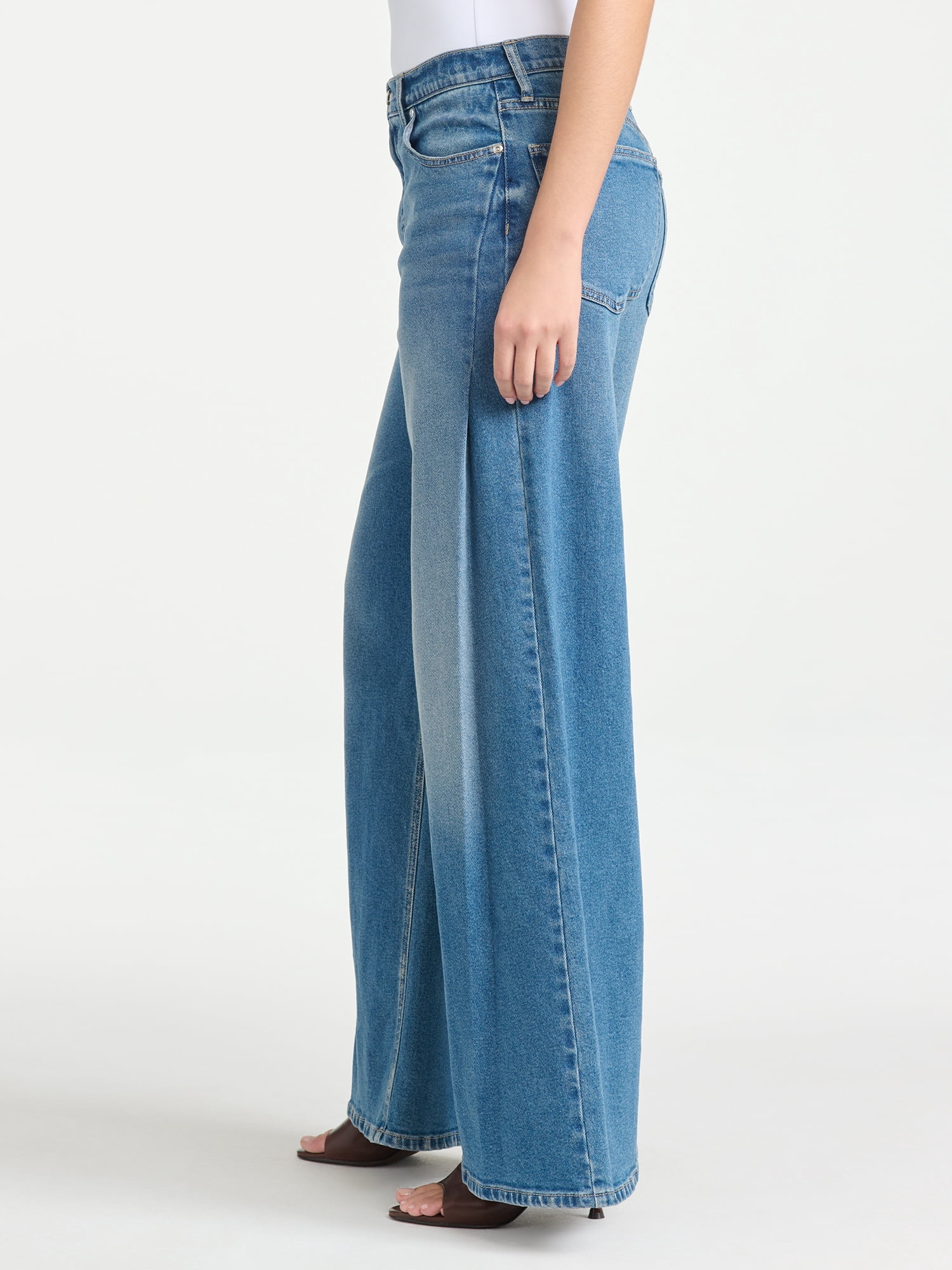 Sofia Vergara Women's and Women's Plus Pleated Wide Leg Jean, Sizes 0-26W