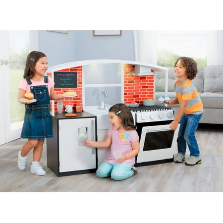 Little Tikes Modern Play Kitchen with 40-piece Accessory