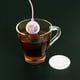 thumbnail image 4 of Innovador filtro colador Infusor de té de silicona con forma de buzo para hacer té en casa, color rosa, 4 of 5