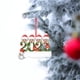 thumbnail image 5 of Fiudx Adorno Navideño Personalizado, Decoración Navideña de Pvc, Diseño Familiar Personalizable, Material Duradero, Ideal para Colgar En El Árbol, Ideal para Regalar, Tamaño 10 Cm, Edición 2021, 5 of 6