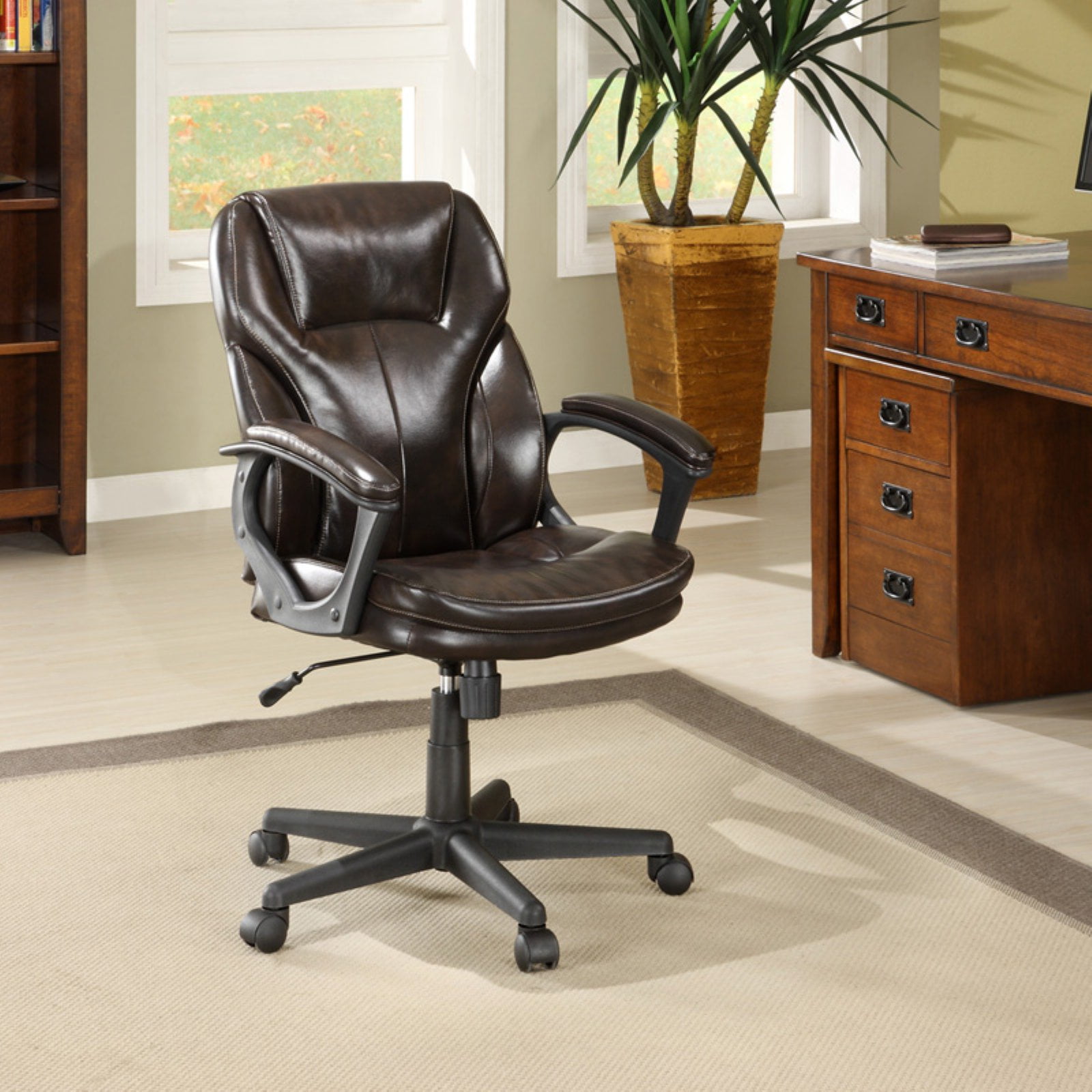 serta manager puresoft leather executive office chair roasted chestnut