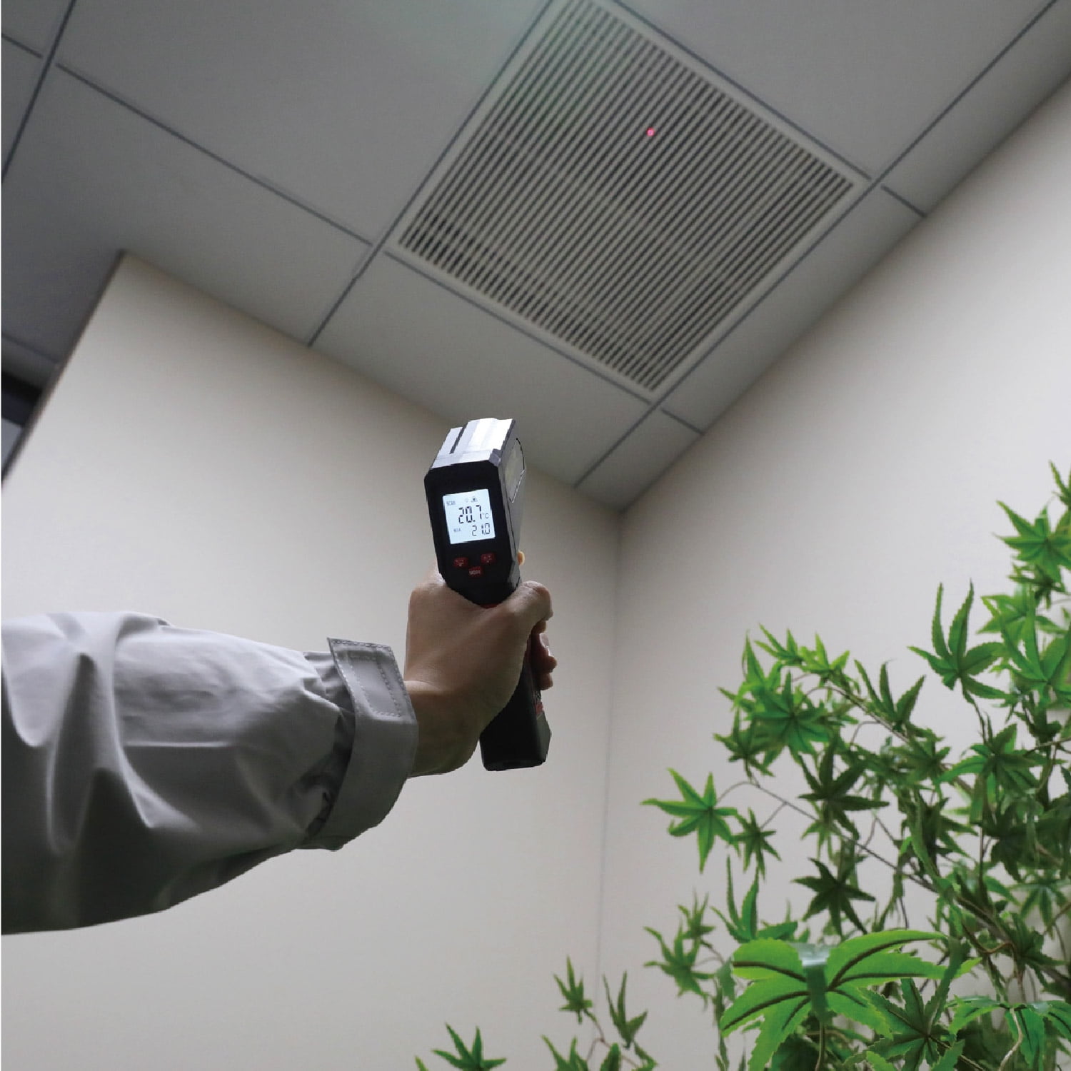 Hyper Tough Infrared Thermometer with Digital Display and Laser Targeting