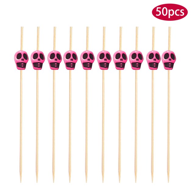 Estante de vino decorativo Pedty, 50 palitos de bambú para fruta, decoración para cóctel, 50 tenedores desechables de bambú para fruta con forma de calavera, color rosa y rojo.