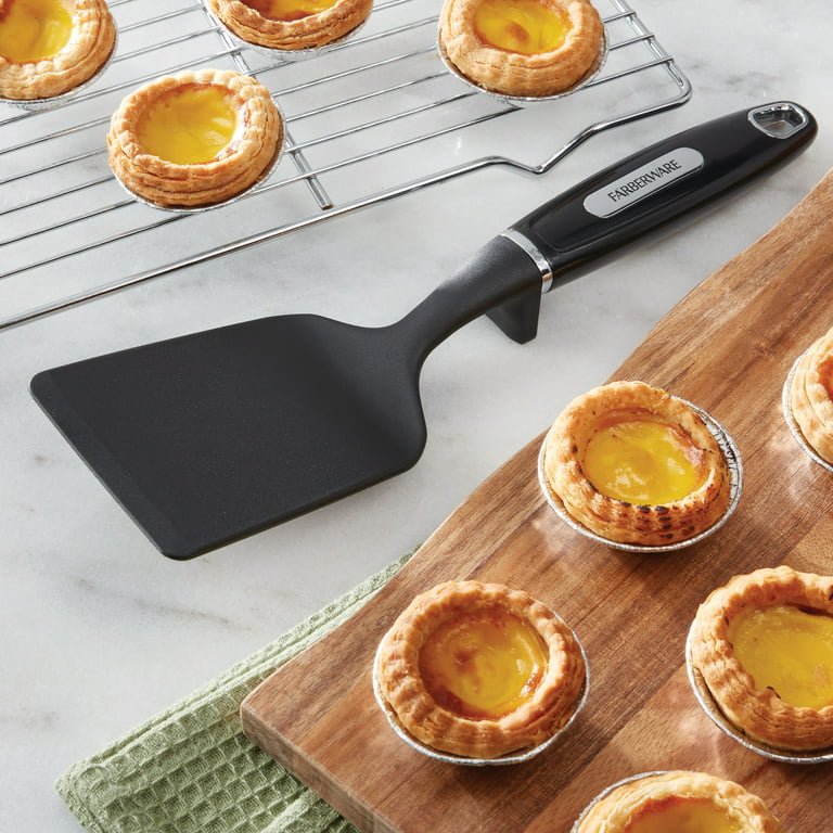 equipment - Where can I find this exact spatula, with a short