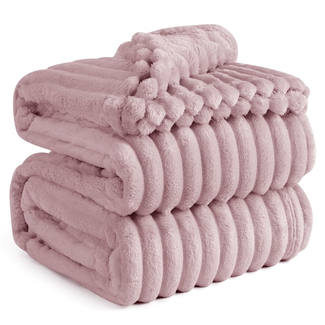 Manta de forro polar suave de color rosa, 230 x 230 cm, de Bedsure