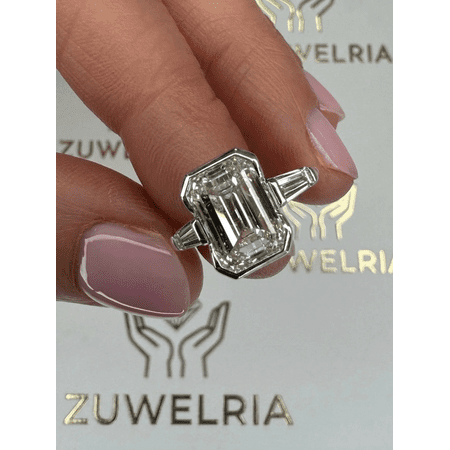 Diamond-Capitals 5.00 Carat Excellent Emerald Cut IGI Certified Lab Grown Diamond Three Stone Anniversary Ring for her Solid 18K White Gold Size 3