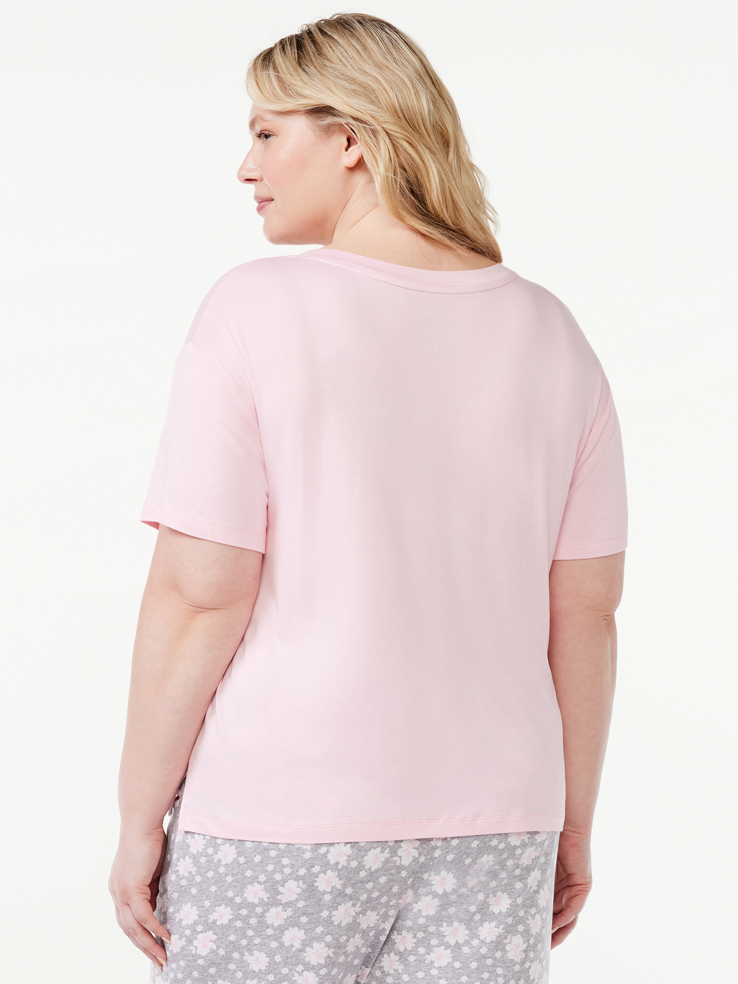 Joyspun Women's V-Neck Sleep T-Shirt, Sizes S to 3X - image 4 of 5