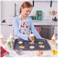 thumbnail image 4 of Wilton Red Cookie Icing Ready-to-Use Decorating Icing 7.5 oz., 4 of 6