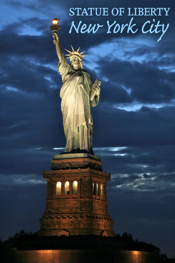Statue of Liberty Night, New York City, New York (9x12 Wall Art Print, Home Decor)