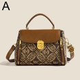 thumbnail image 2 of Bolsos de mano con estampado de letras para mujer, pequeños bolsos cuadrados, nuevos bolsos de hombro tipo bandolera de alta gama de otoño., 2 of 2
