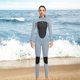 thumbnail image 3 of Traje de Buceo Completo para Hombre Macarena Gris 3mm Manga Trasera Cremallera, 3 of 8