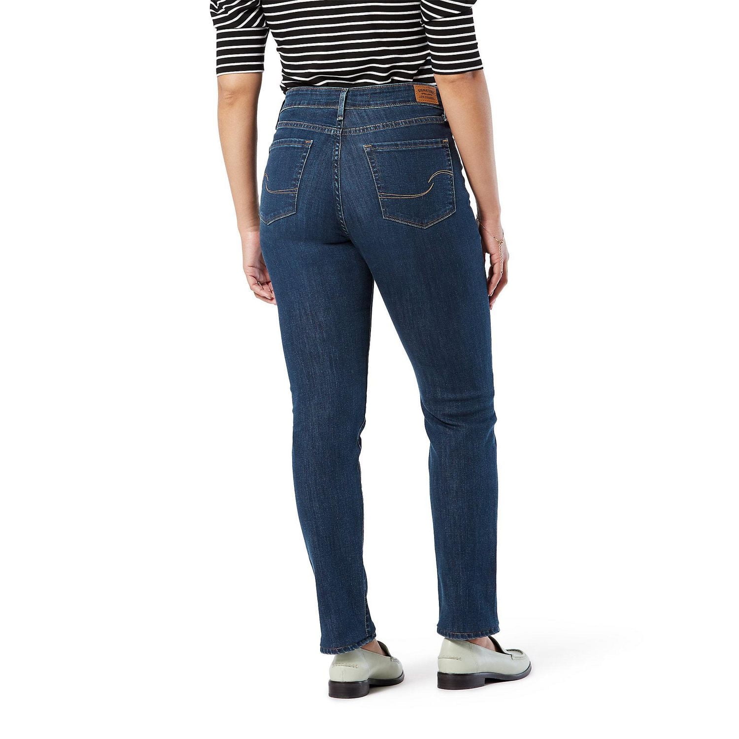 Levi Strauss Signature™ Women's Mid Rise Straight Jeans, Available sizes: 2 – 18