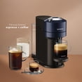 thumbnail image 2 of Cafetera y cafetera Nespresso Vertuo Next de Breville, color azul marino, 2 of 5