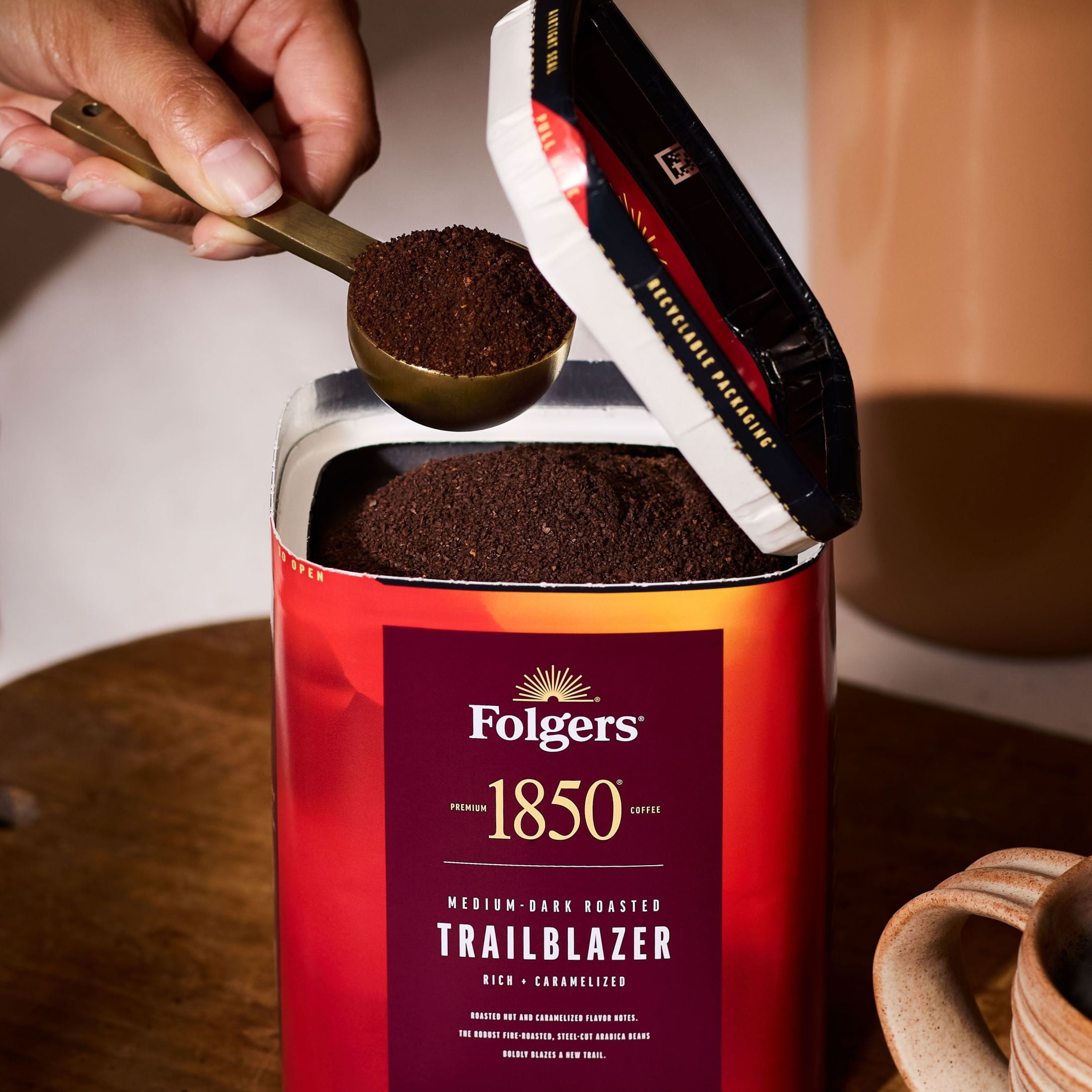 (6 pack) Folgers 1850 Expedition Blend Medium Roast Coffee, 12 oz Recyclable Canister