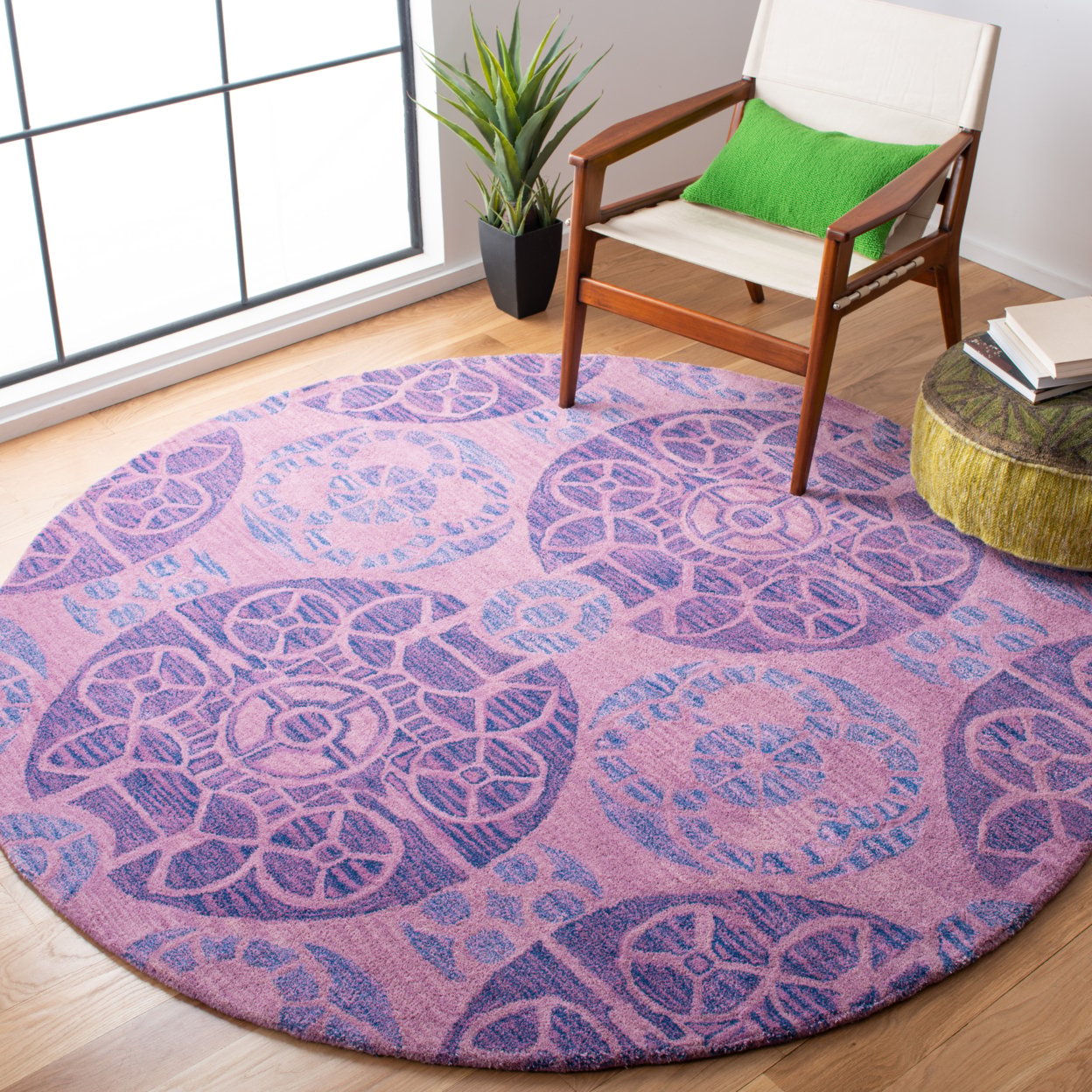 thumbnail image 2 of SAFAVIEH Wyndham Louise Medallion Wool Runner Rug, Purple, 2'3" x 11', 2 of 10